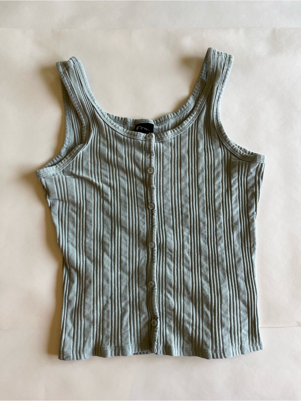 Art Class Ribbed Button-Front Tank Top in Sage